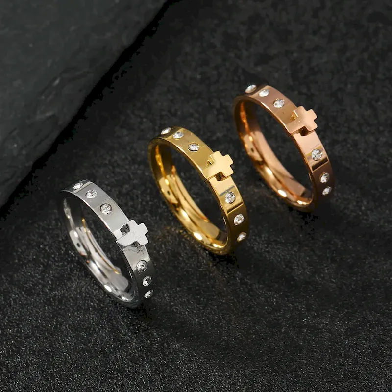Wholesale Men Fashion Personalize Cross Rhinestone Stainless Steel Ring