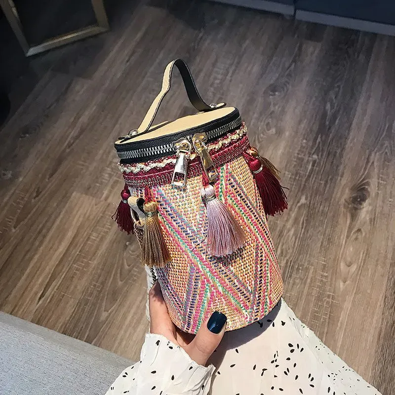 Retro Ethnic Style Zipper Tassels Decor Crossbody Bag - Image 9