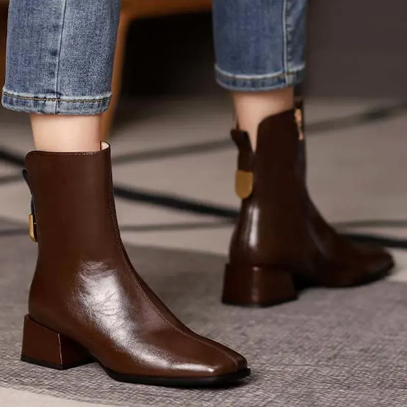 Women Casual PU Thick Heel Pointed Head Platform Side Zipper Riding Short Boots - Image 6