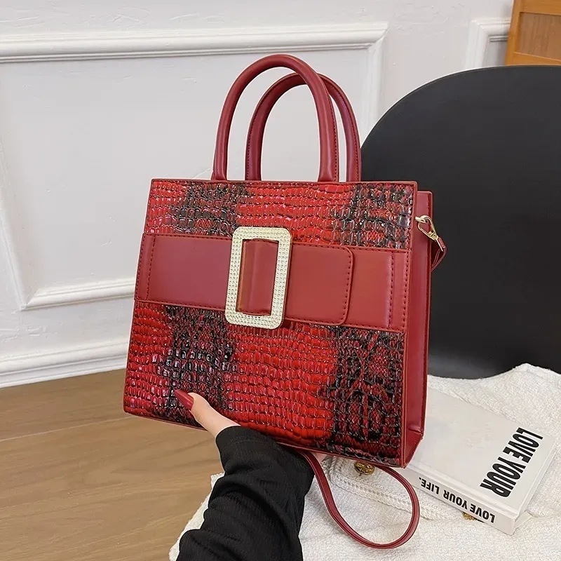 Women Retro Fashion Crocodile Print Large Capacity Handle Shoulder Bag - Image 5