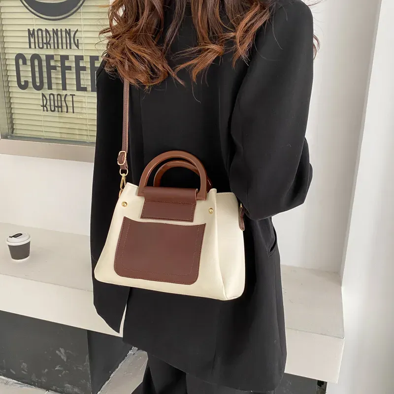 Women'S Vintage Contrast Large-Capacity Handbag - Image 3