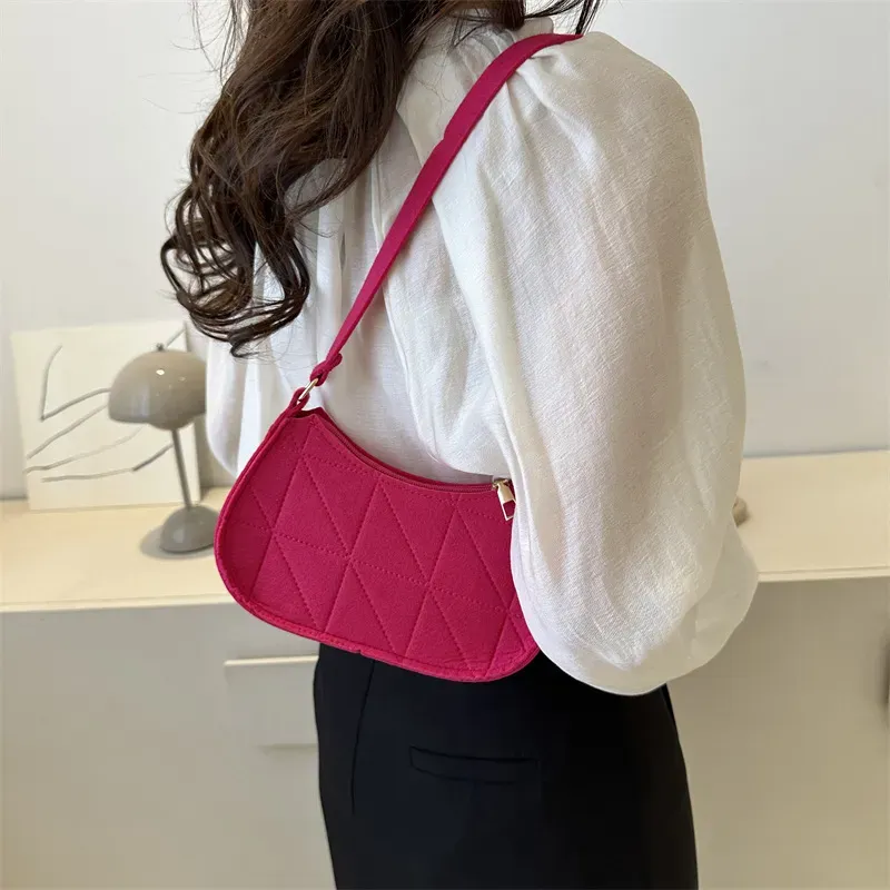 Women Fashion Solid Color Square Stitch Zipper Shoulder Underarm Bag - Image 4