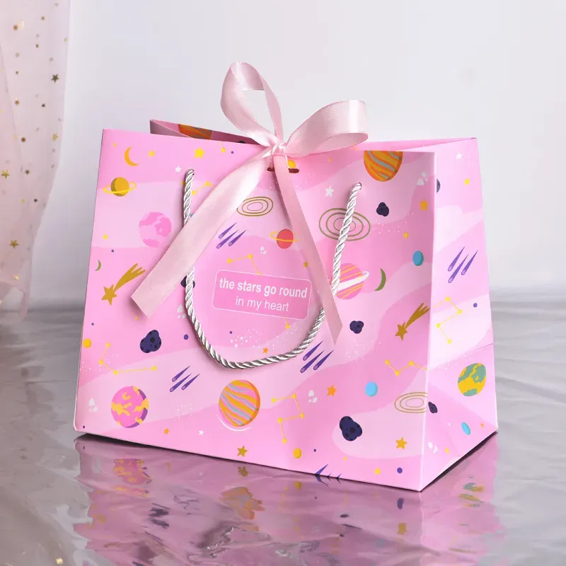 Simple Cartoon Candy Gift Packaging Paper Bag - Image 6
