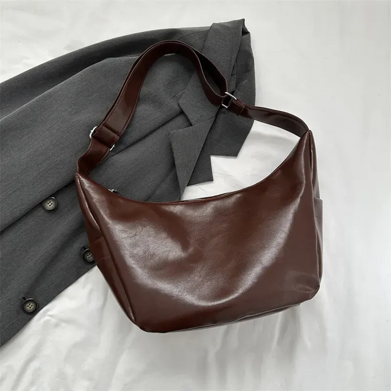 Women Simple Large Capacity Zipper PU Shoulder Bag - Image 8