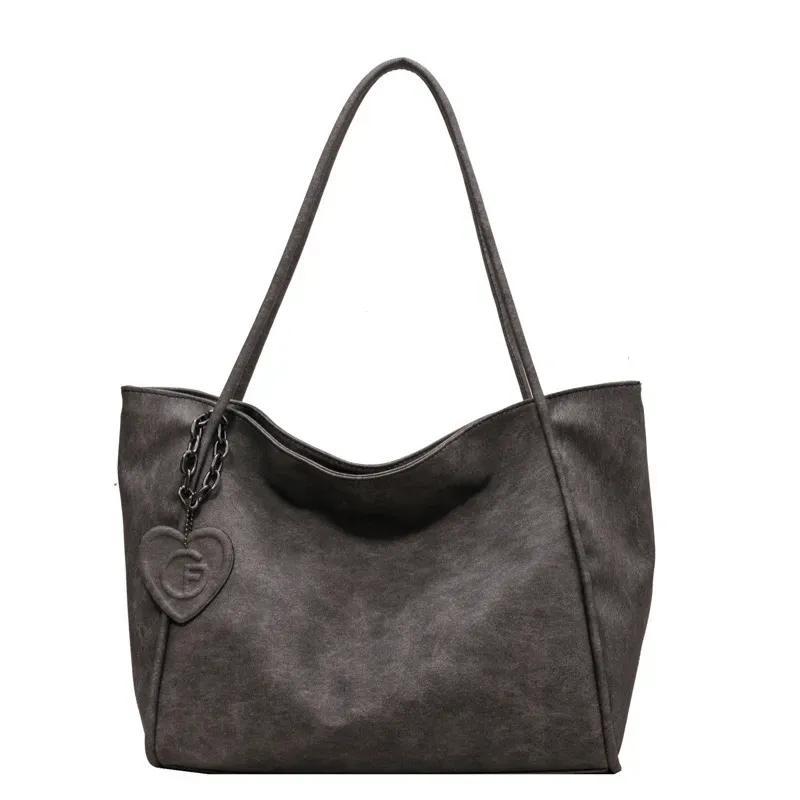 Women Retro Large-Capacity Heart-Shaped Pendant Shoulder Tote Bag - Image 5