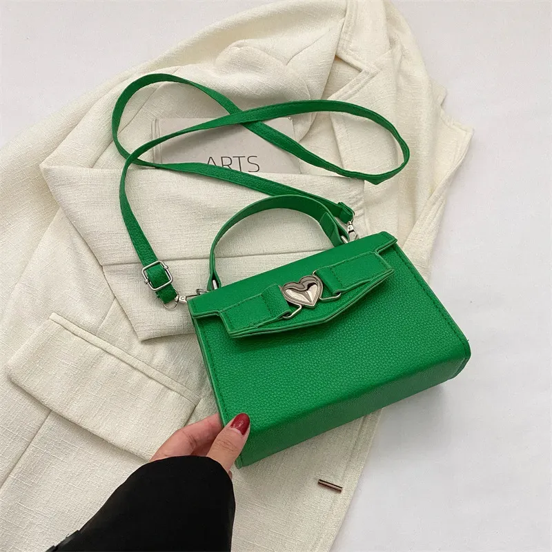 Women Simple Solid Color Heart-Shaped Buckle Square Handle Shoulder Bag - Image 8