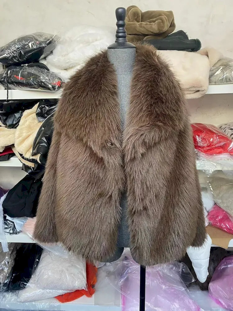 Autumn Winter Women Fashion Solid Color Lapel Plush Faux Fur Long Sleeve Jacket - Image 7