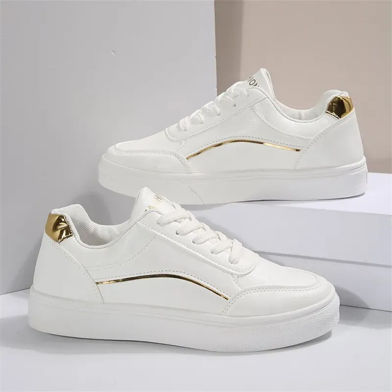Women Casual Plus Size Round Toe Lace-Up Thick-Soled Sneaker - Image 2