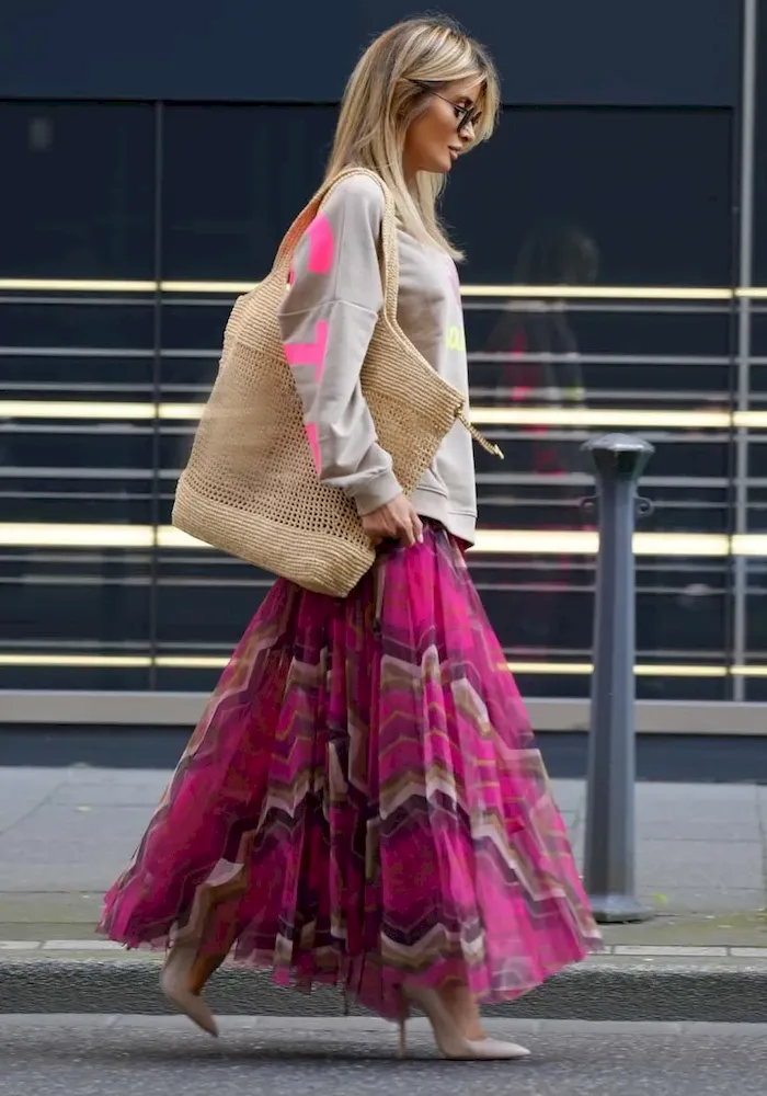 Women Fashion Casual Geometric Printed Mesh Skirt - Image 6