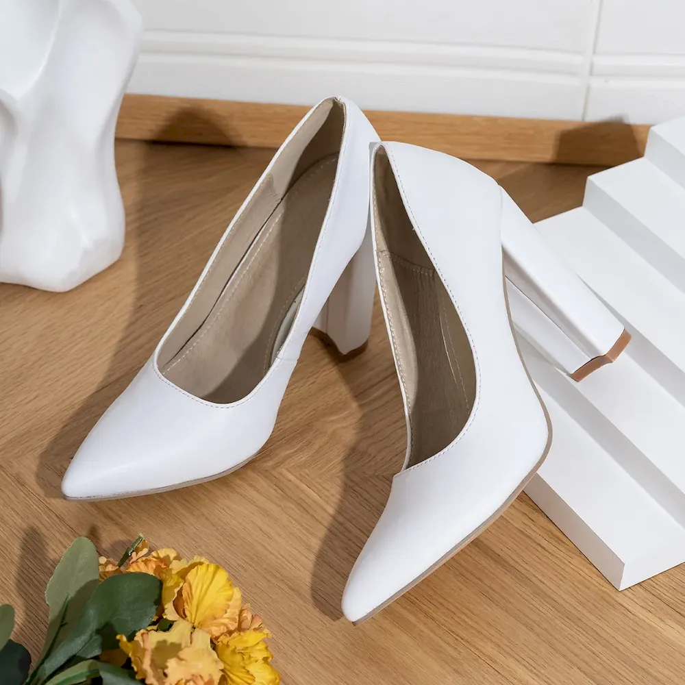Women Fashion Simple Solid Color Pointed Toe Thick High-Heeled Shoes - Image 6