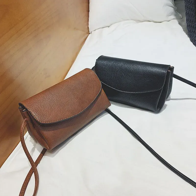 Vintage Simple All-Match Crossbody Flap Bag - Image 5