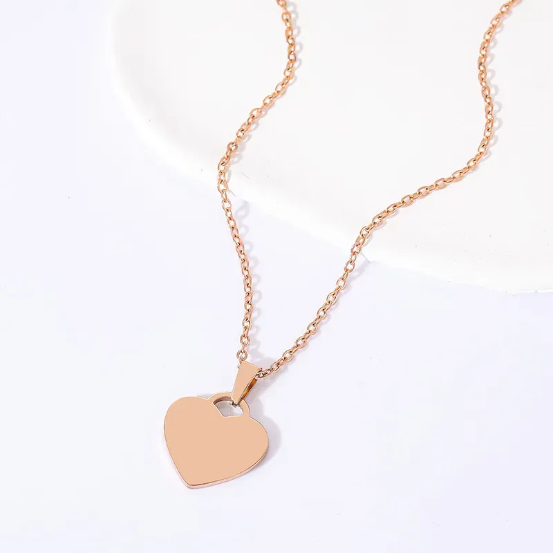 Wholesale Fashion Simple Custom Laser Engraving Heart Shaped Pendant Stainless Steel Necklace - Image 8
