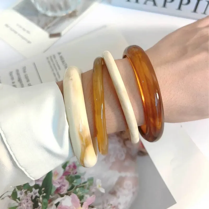 Wholesale Personality Exaggerated Acrylic Bracelet